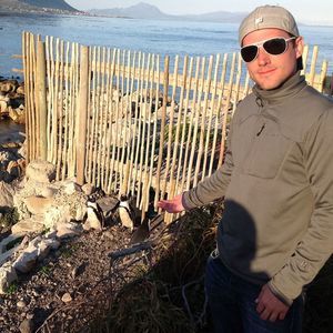 Meet your Posher, Eric